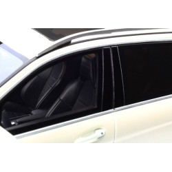 Mercedes Benz (S204) C63 AMG T-modell 2011, GT Spirit 1:18