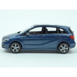 Mercedes Benz (W246) B180 2011, NOREV 1:43