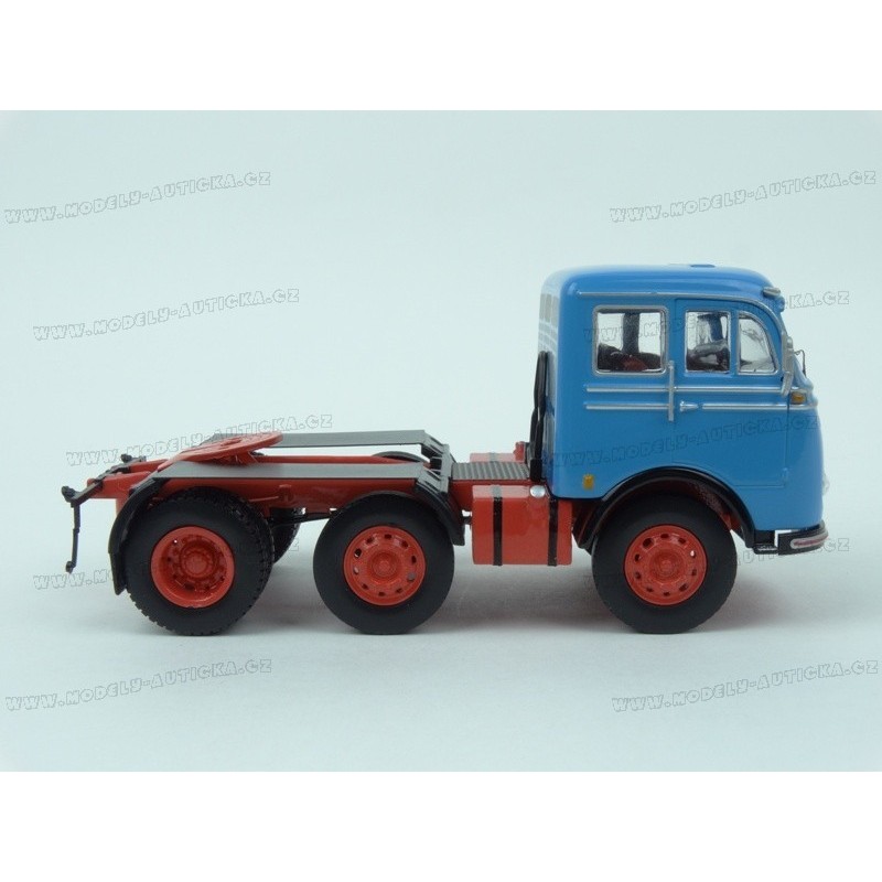 Mercedes-Benz LP333 IXO 1:43 – édition Toy Fair Nürnberg 2010