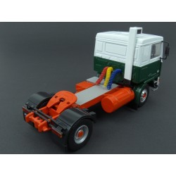 Volvo F10 1983 model 1:43 IXO Models TR010