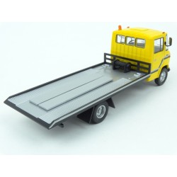 Mercedes Benz L608 D Tow Truck 1980, IXO Models 1/43 scale