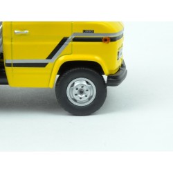 Mercedes Benz L608 D Tow Truck 1980, IXO Models 1/43 scale