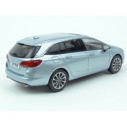 Opel Astra K Sports Tourer 2016 model 1:43 iScale OC10920