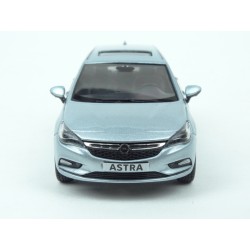 Opel Astra K Sports Tourer 2016 model 1:43 iScale OC10920