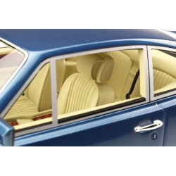 Aston Martin V8 Vantage V580 X-Pack 1986, GT Spirit 1/18 scale