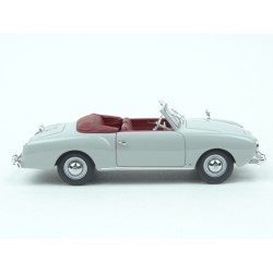 Beutler (VW) Special Convertible 1953 model 1:43 AutoCult AC-05019
