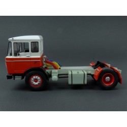 DAF 2600 1970 model 1:43 IXO Models TR013