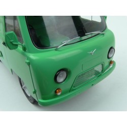 UAZ 452 Van (3741) 1966 (Green) model 1:18 Premium ClassiXXs PCL47070