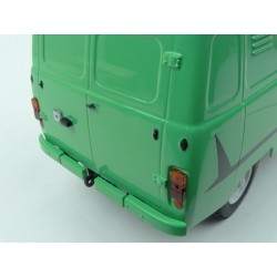 UAZ 452 Van (3741) 1966 (Green) model 1:18 Premium ClassiXXs PCL47070
