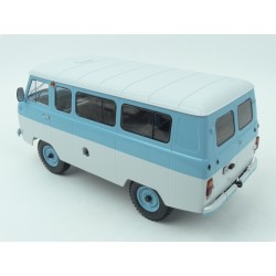 UAZ 452V Minibus (2206) 1967 (Blue/White) model 1:18 Premium ClassiXXs PCL47074
