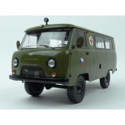 UAZ 452A Ambulance ČSLA (3962), Premium ClassiXXs 1:18