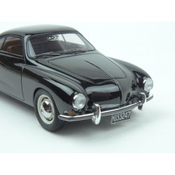 Zunder Cupe 1964 model 1:43 AutoCult AC-05023