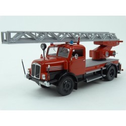IFA S4000 DL Fire Brigade (Hasiči) 1962 model 1:43 IXO Models TRF013