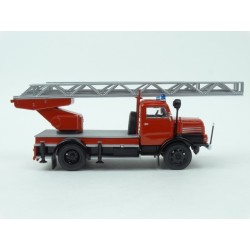 IFA S4000 DL Fire Brigade (Hasiči) 1962 model 1:43 IXO Models TRF013