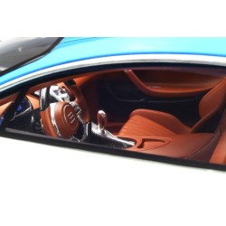 Bugatti Chiron 2016 (Blue/White) model 1:12 GT Spirit KSR08664W-Z