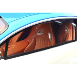 Bugatti Chiron 2016 (Blue/White) model 1:12 GT Spirit KSR08664W-Z