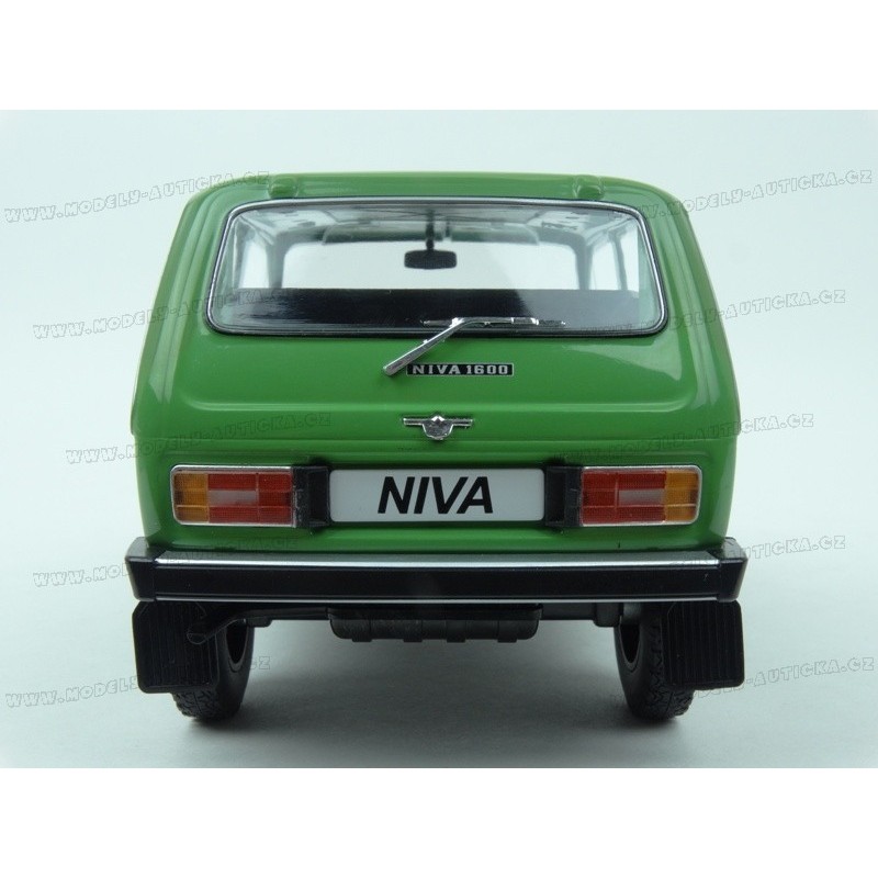 1976 Lada Niva Blue foncé 1:18 MC Group 18130 - FR