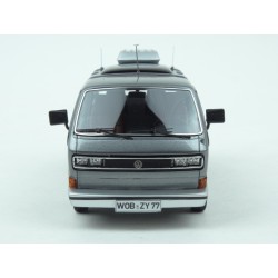 Volkswagen T3 Traveller Jet 1979 model 1:43 AutoCult AC-60015