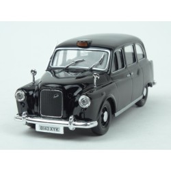 Austin FX4 London Taxi 1985 model 1:43 WhiteBox WB259
