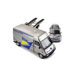 Rallye Set - Renault Master with Trailer and Renault Clio Maxi Nr.17 Rallye Tour de Corse 1995 model 1:18 OttO mobile OT289
