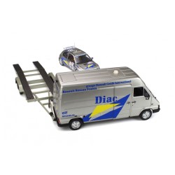 Rallye Set - Renault Master with Trailer and Renault Clio Maxi Nr.17 Rallye Tour de Corse 1995 model 1:18 OttO mobile OT289