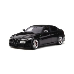 Alfa Romeo Giulia Quadrifoglio 2016 (Black) model 1:18 OttO mobile OT793