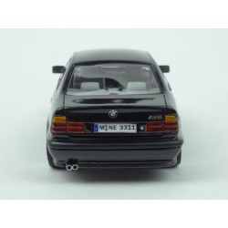 BMW (E34) M5 1994 model 1:43 Neo Models NEO43311