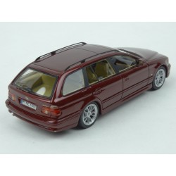 BMW (E39) 520i Touring 2002, Neo Models 1/43 scale