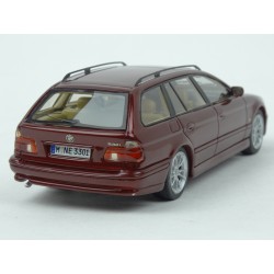 BMW (E39) 520i Touring 2002, Neo Models 1/43 scale