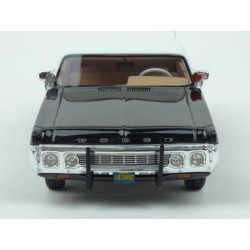 Dodge Polara Sedan California Highway Patrol (Police) 1972 model 1:43 Neo Models NEO46726
