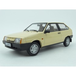 Lada VAZ 2108 Samara 1987 (Beige), Premium Scale Models 1:18