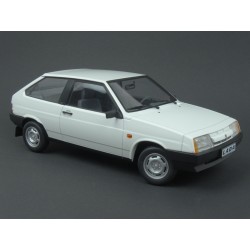Lada VAZ 2108 Samara 1989 (White), Premium Scale Models 1:18