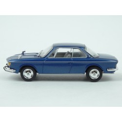 BMW 2000 CS 1966 model 1:43 WhiteBox WB120