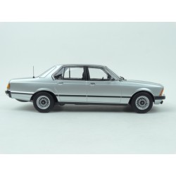 BMW (E23) 733i 1977 (Silver), KK-Scale 1:18