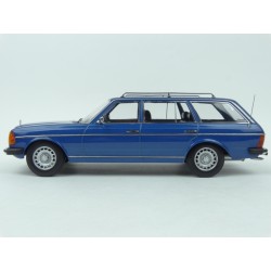 Mercedes Benz (S123) 250 T 1978, KK-Scale 1:18