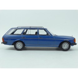 Mercedes Benz (S123) 250 T 1978, KK-Scale 1:18