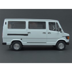 Mercedes Benz (T1) 280D Bus 1988 model 1:18 KK-Scale KKDC180291