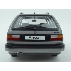 Volkswagen Passat (B3) VR6 Variant 1988 model 1:18 KK-Scale KKDC180071