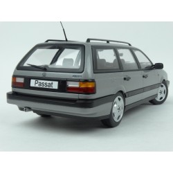 Volkswagen Passat (B3) VR6 Variant 1988 model 1:18 KK-Scale KKDC180071