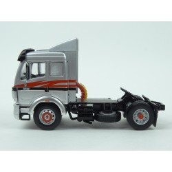 Mercedes Benz SK-II 1838 1994 model 1:43 IXO Models TR029