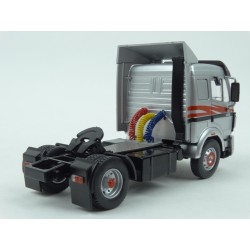 Mercedes Benz SK-II 1838 1994 model 1:43 IXO Models TR029