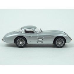 Mercedes Benz (W196S) 300 SLR Coupe "Uhlenhaut" 1955 model 1:43 IXO Models CLC284