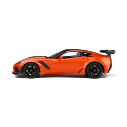 Chevrolet Corvette (C7) ZR1 2018 model 1:12 GT Spirit GT246