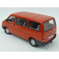 Volkswagen T4 Caravelle 1992 (Red), KK-Scale 1:18