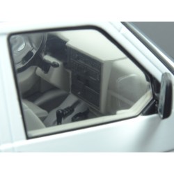 Volkswagen T4 Caravelle 1992 (White), KK-Scale 1:18