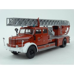 Krupp DL 52 Fire Brigade Essen (Hasiči) 1956 model 1:43 IXO Models TRF004
