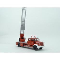 Krupp DL 52 Fire Brigade Essen (Hasiči) 1956 model 1:43 IXO Models TRF004