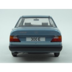 Mercedes Benz (W124) 300 E 1984, MCG (Model Car Group) 1/18 scale