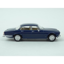 Jaguar XJ Mk. I 1972 model 1:43 IXO Models CLC292