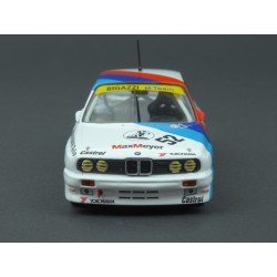 BMW (E30) M3 Nr.52 Bigazzi M Team ETCC Donington 500 1988 model 1:43 IXO Models GTM131